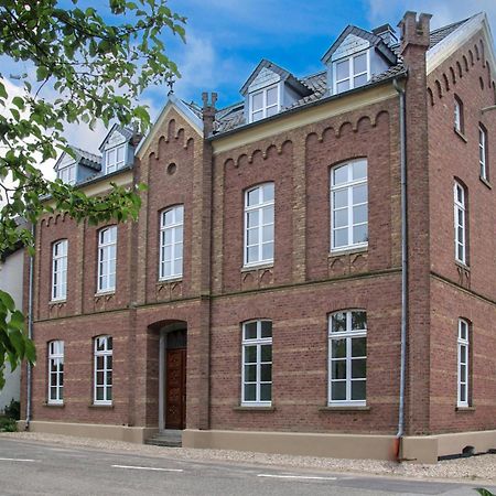 Insel-Apartment Im Herrenhaus Rheinblick إكسانتن المظهر الخارجي الصورة