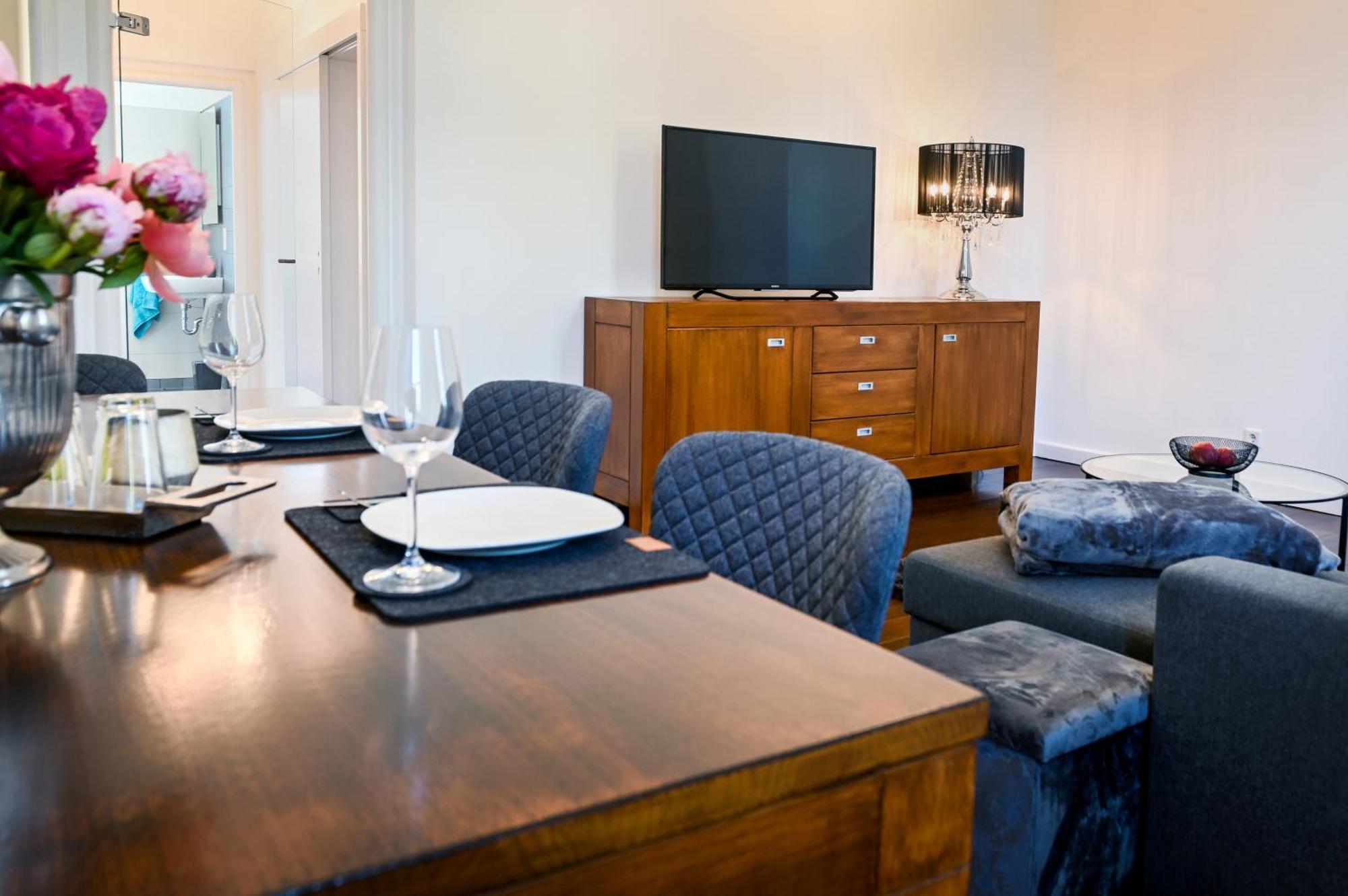 Insel-Apartment Im Herrenhaus Rheinblick إكسانتن المظهر الخارجي الصورة